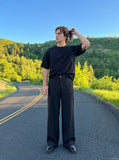 DAXUEN Relaxed fit short-sleeved top in grey and black — model photo