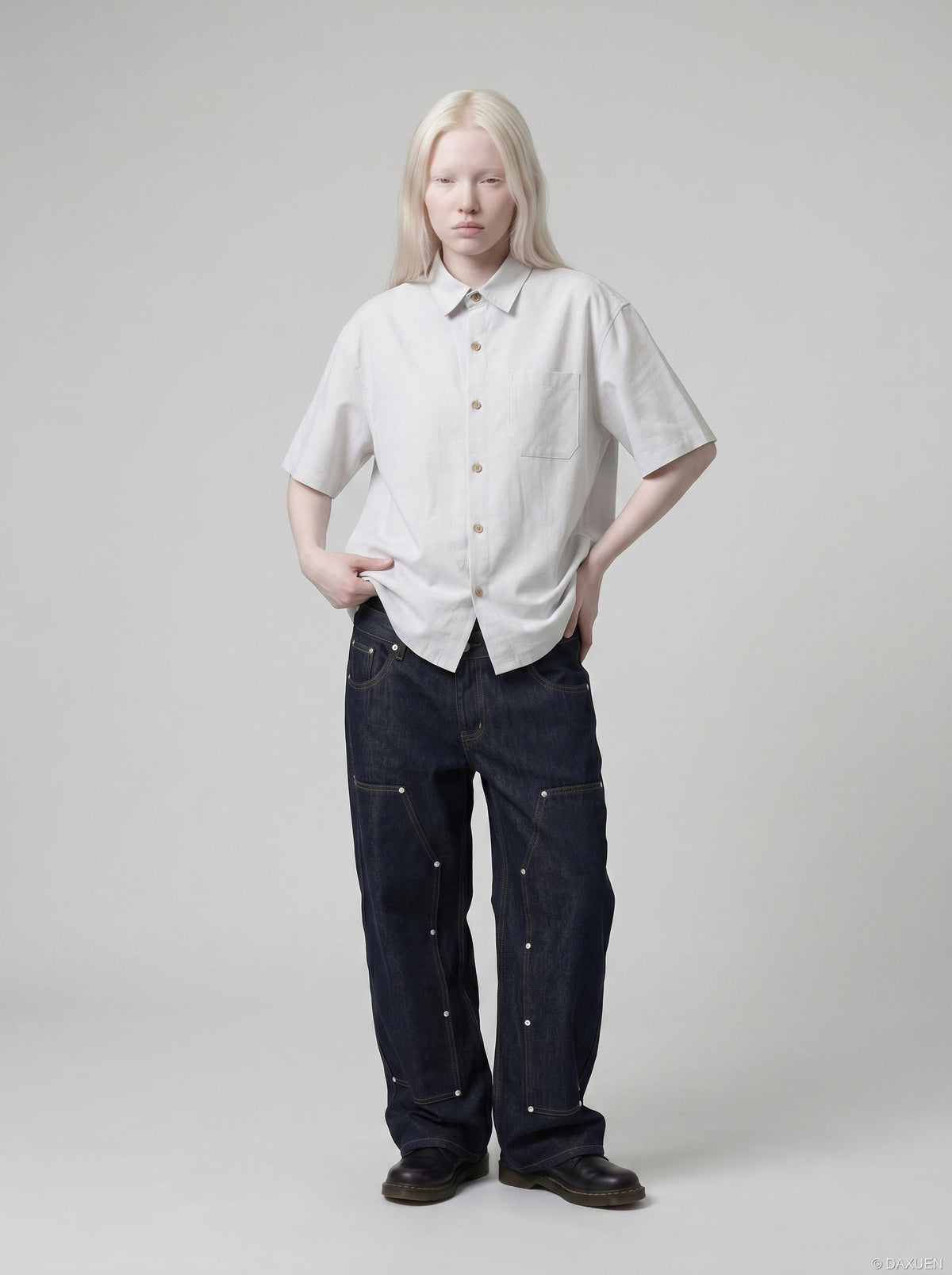 DAXUEN Short-sleeve button-up shirt with textured fabric — model photo