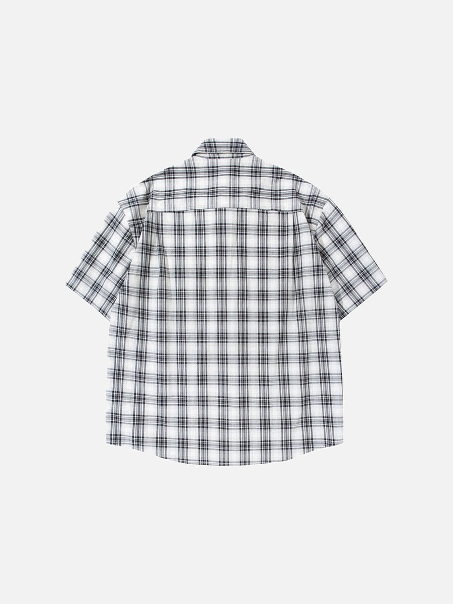 DAXUEN Short-sleeved plaid button-up shirt