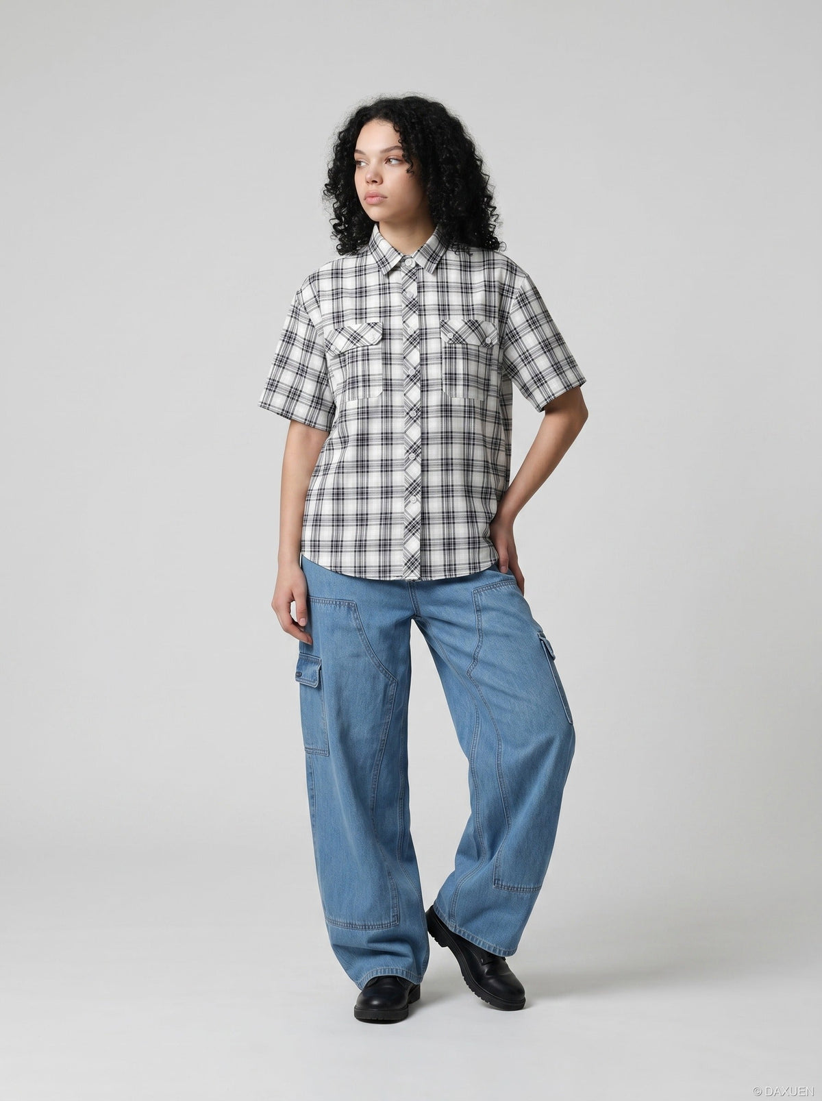 DAXUEN Short-sleeved plaid button-up shirt — model photo
