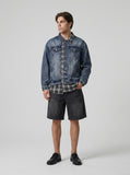 DAXUEN Relaxed wide-leg denim shorts — model photo