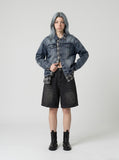 DAXUEN Relaxed wide-leg denim shorts — model photo