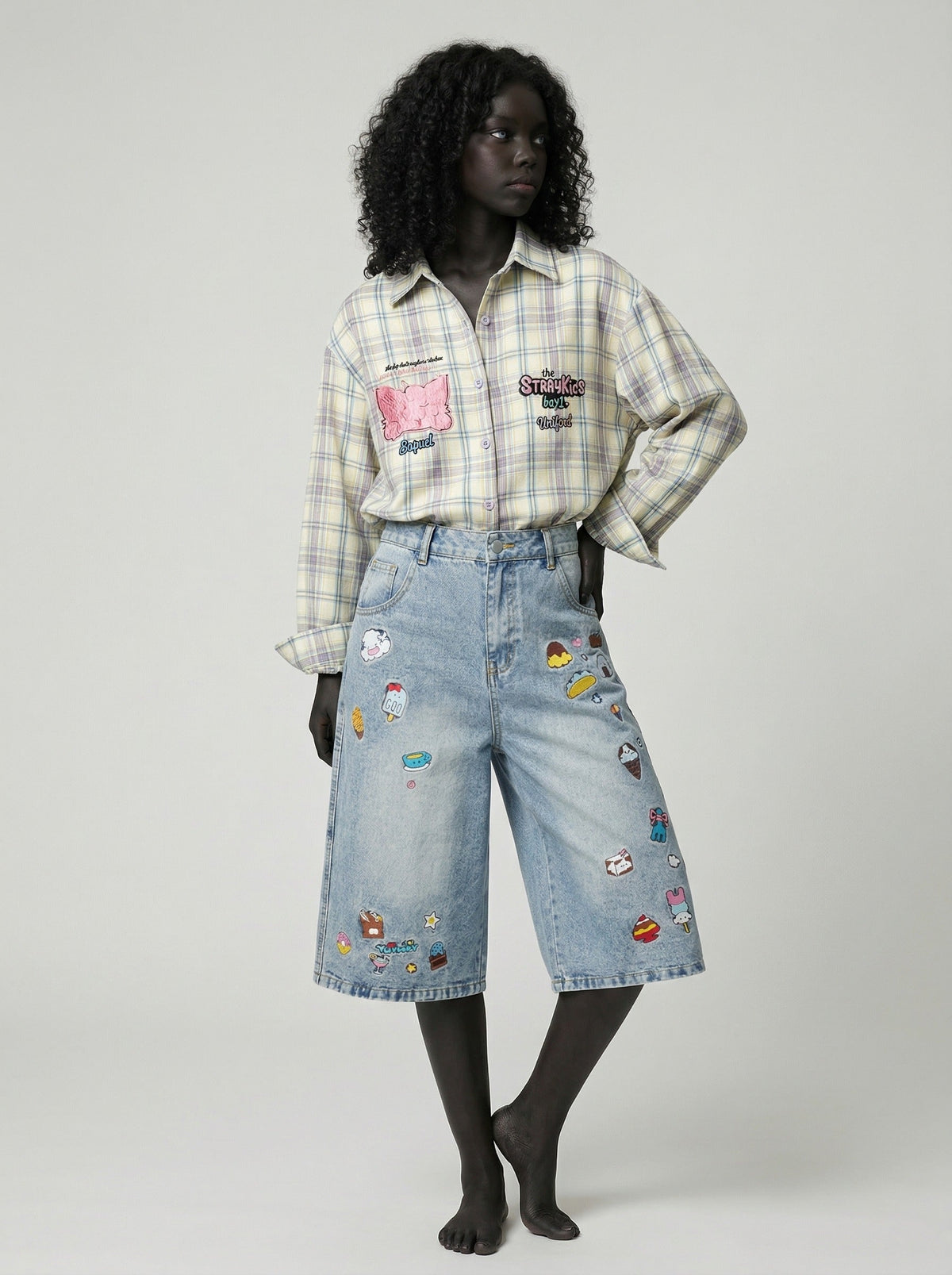 DAXUEN Pair of high-waisted, wide-leg denim culotte shorts — model photo