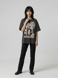 DAXUEN Short-sleeved crew neck graphic T-shirt — model photo