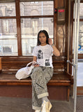 DAXUEN Retro graphic short-sleeved t-shirt — model photo