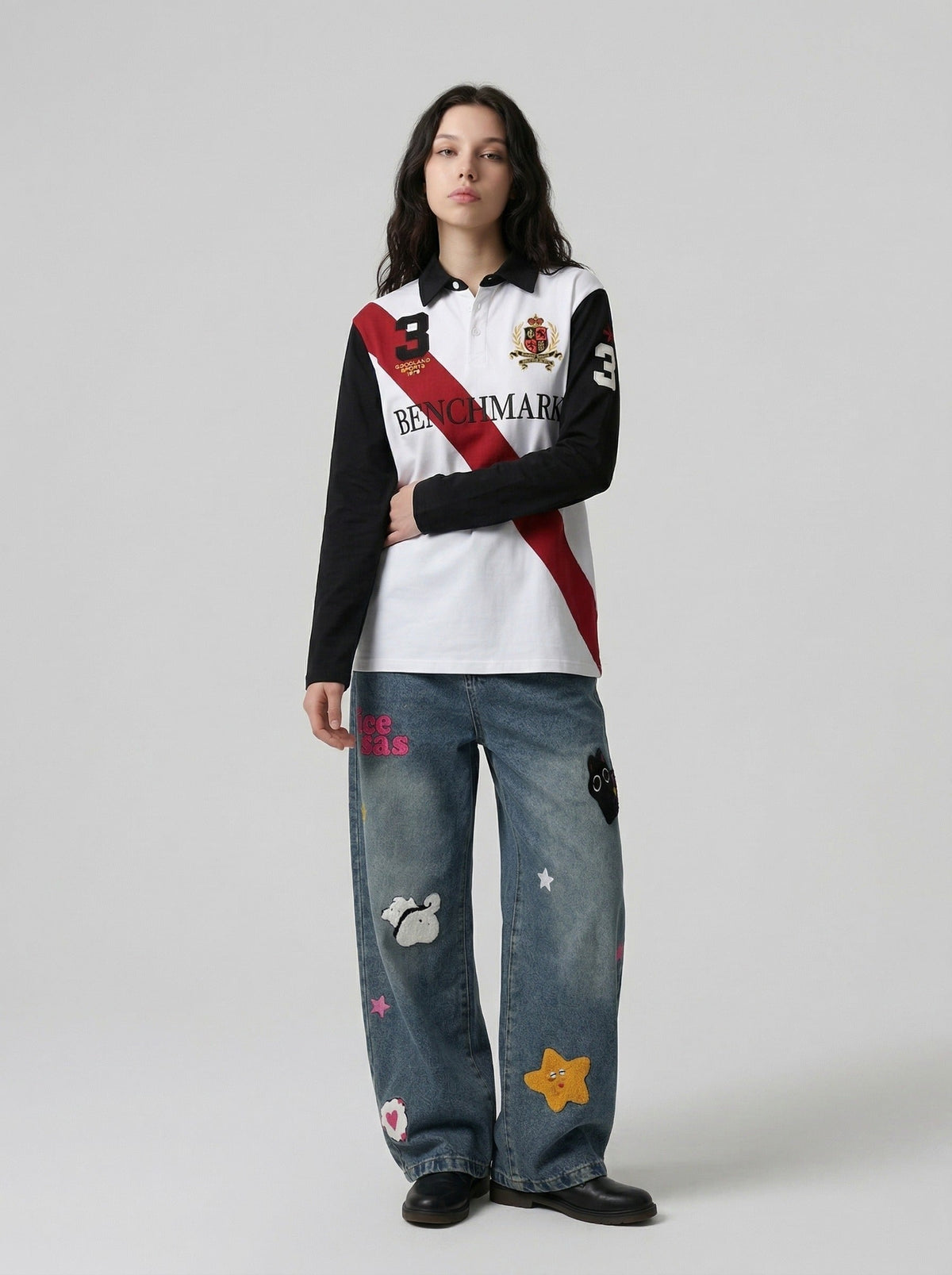 DAXUEN Retro long sleeve polo shirt with contrasting sleeves and collar — model photo