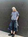 DAXUEN Men's short-sleeved plaid button-up shirt — model photo