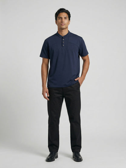 DAXUEN Men's short-sleeve stand-up collar polo shirt — model photo
