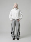 DAXUEN Loose-fitting wide-leg sweatpants with star graphic — model photo