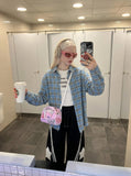 DAXUEN Loose-fitting wide-leg sweatpants with star graphic — model photo