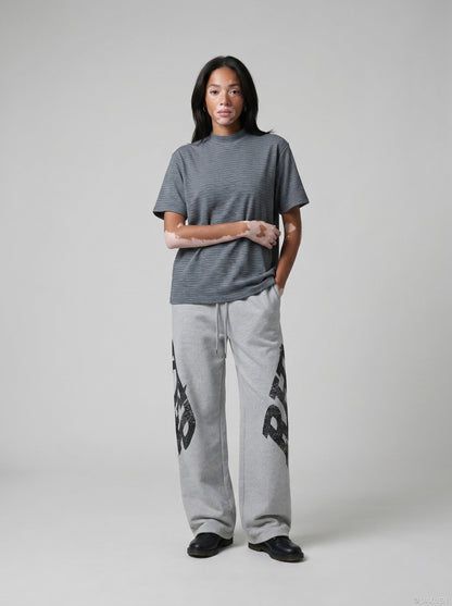 DAXUEN Retro striped mock neck short-sleeve t-shirt — model photo