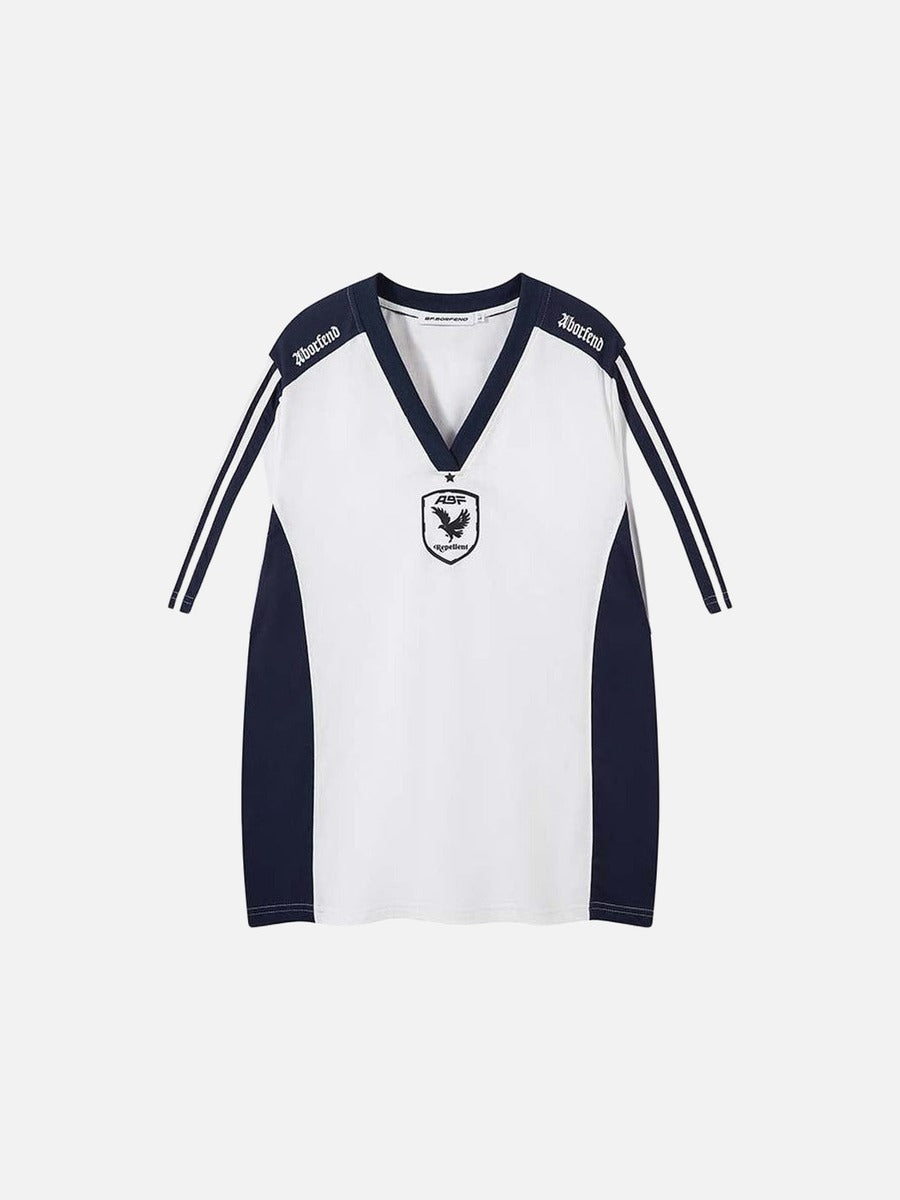 DAXUEN Oversized V-neck T-shirt with contrasting panels and graphics