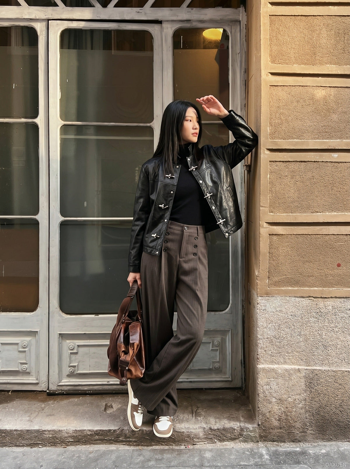 DAXUEN High-waisted wide-leg palazzo pants with pinstripes — model photo