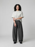 DAXUEN Oversized Graffiti Script Tee — model photo