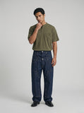 DAXUEN Men's relaxed-fit short-sleeve Henley t-shirt — model photo