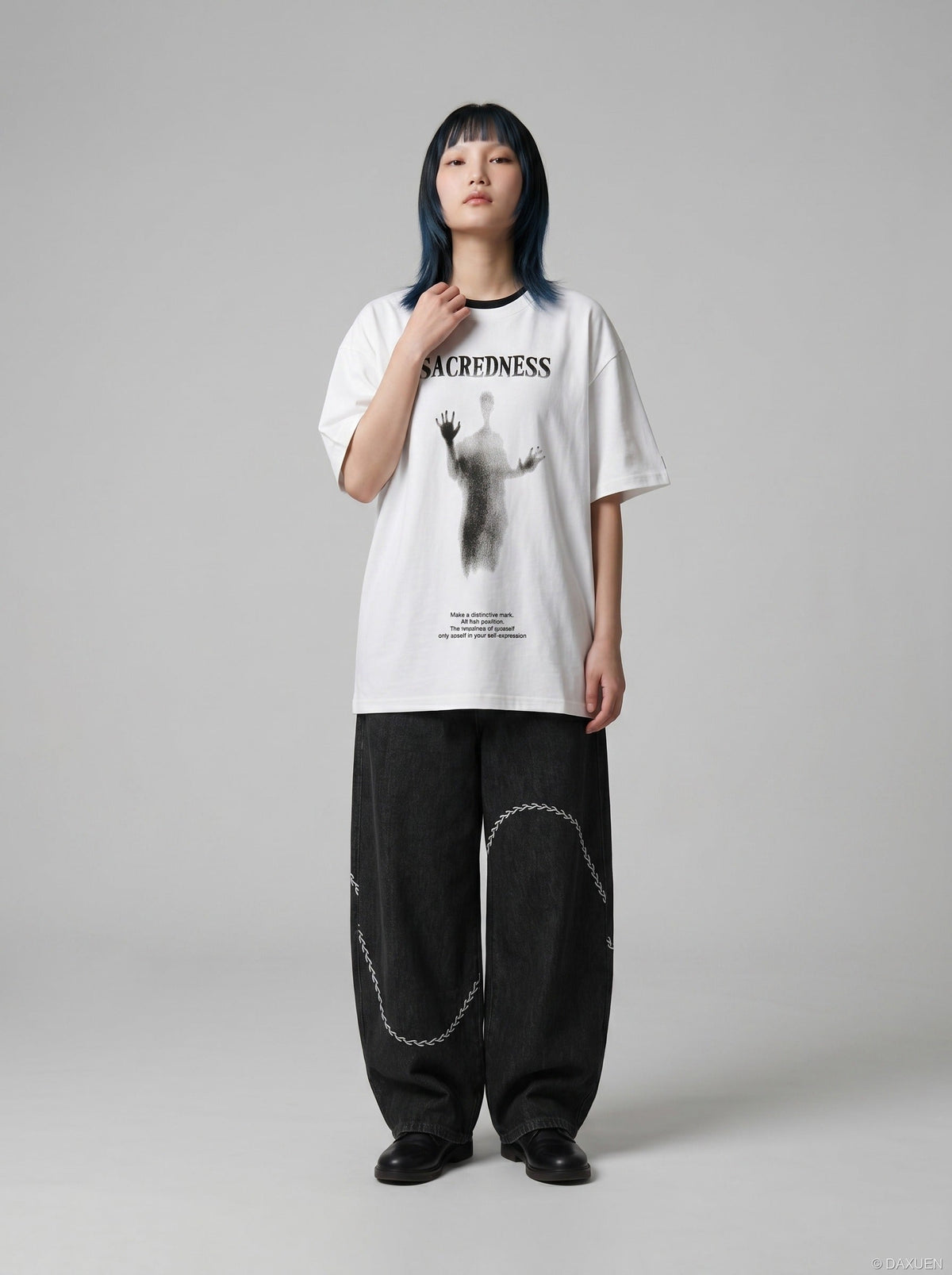 DAXUEN Sacredness oversized crew neck t-shirt — model photo