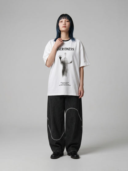 DAXUEN Sacredness oversized crew neck t-shirt — model photo