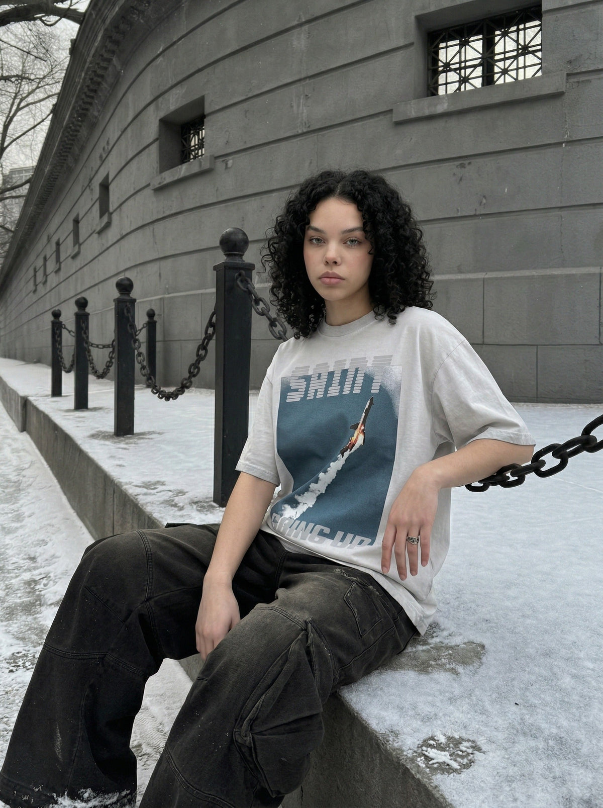 DAXUEN Relaxed-fit short-sleeve crew neck graphic T-shirt — model photo