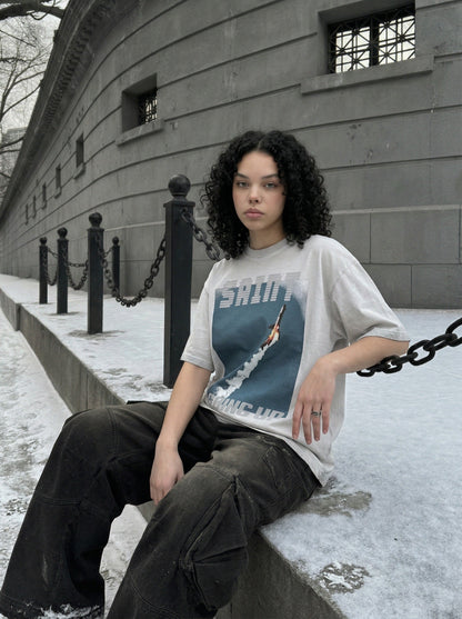 DAXUEN Relaxed-fit short-sleeve crew neck graphic T-shirt — model photo
