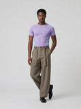 DAXUEN SAMSVE contrast stitch performance T-shirt — model photo