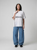 DAXUEN White oversized sports jersey T-shirt with mesh panels — model photo