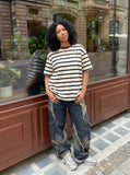 DAXUEN Striped crew neck t-shirt with embroidered text — model photo