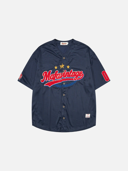 DAXUEN Script embroidered baseball jersey shirt — model photo