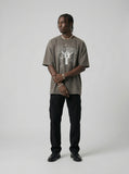 DAXUEN Oversized short-sleeved crew neck graphic t-shirt — model photo