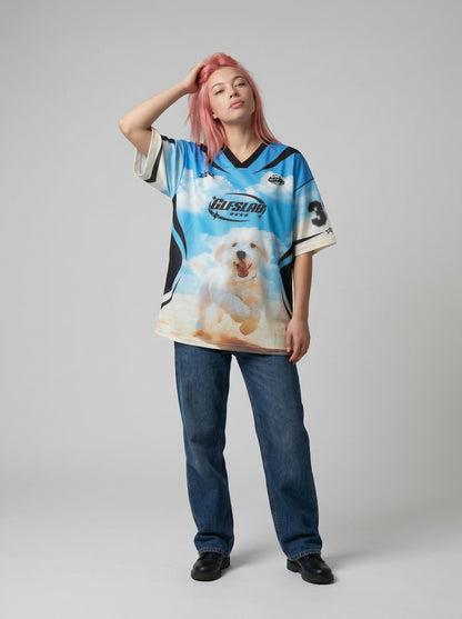 DAXUEN Sky blue short-sleeved graphic t-shirt featuring a dog — model photo