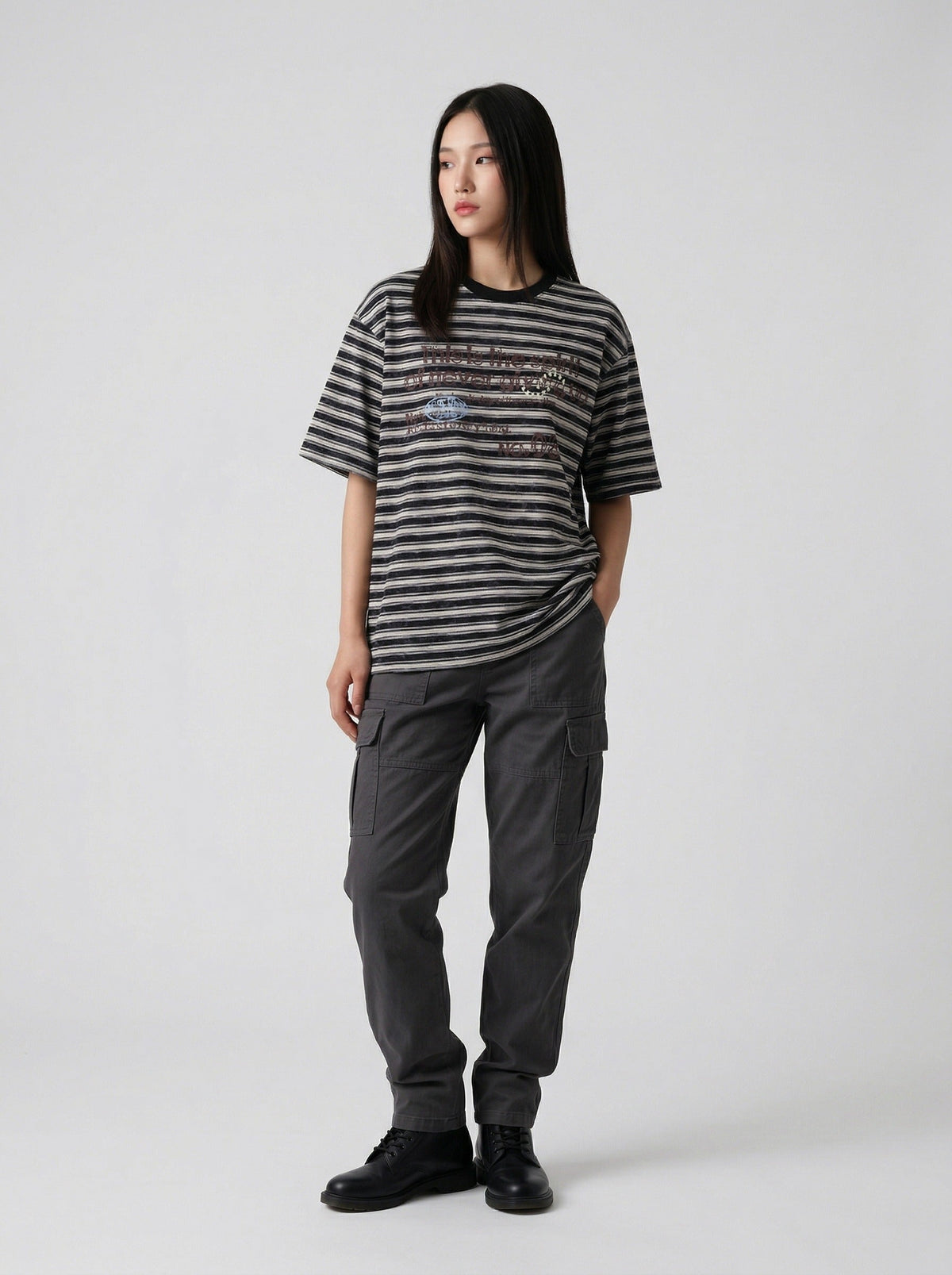 DAXUEN Striped crewneck T-shirt with distressed text print — model photo