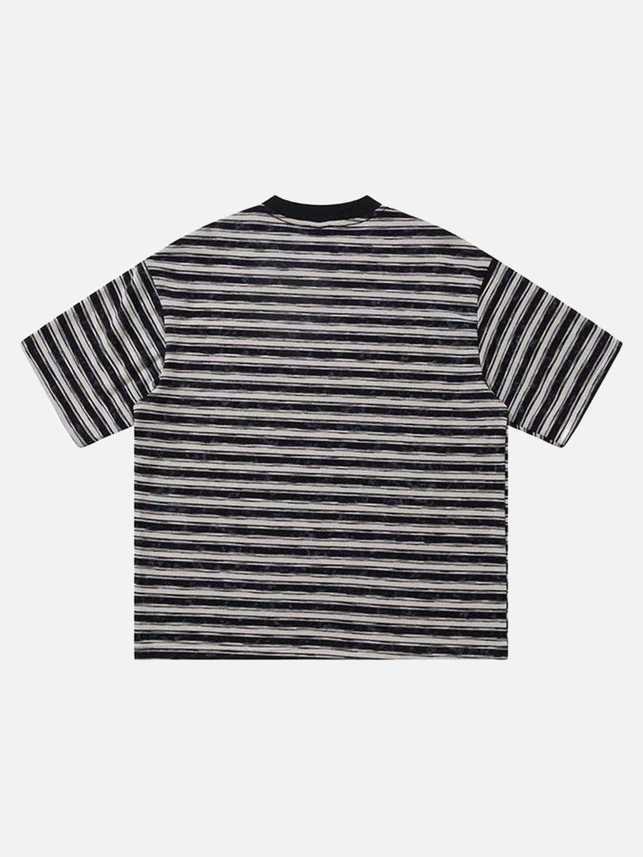 DAXUEN Striped crewneck T-shirt with distressed text print