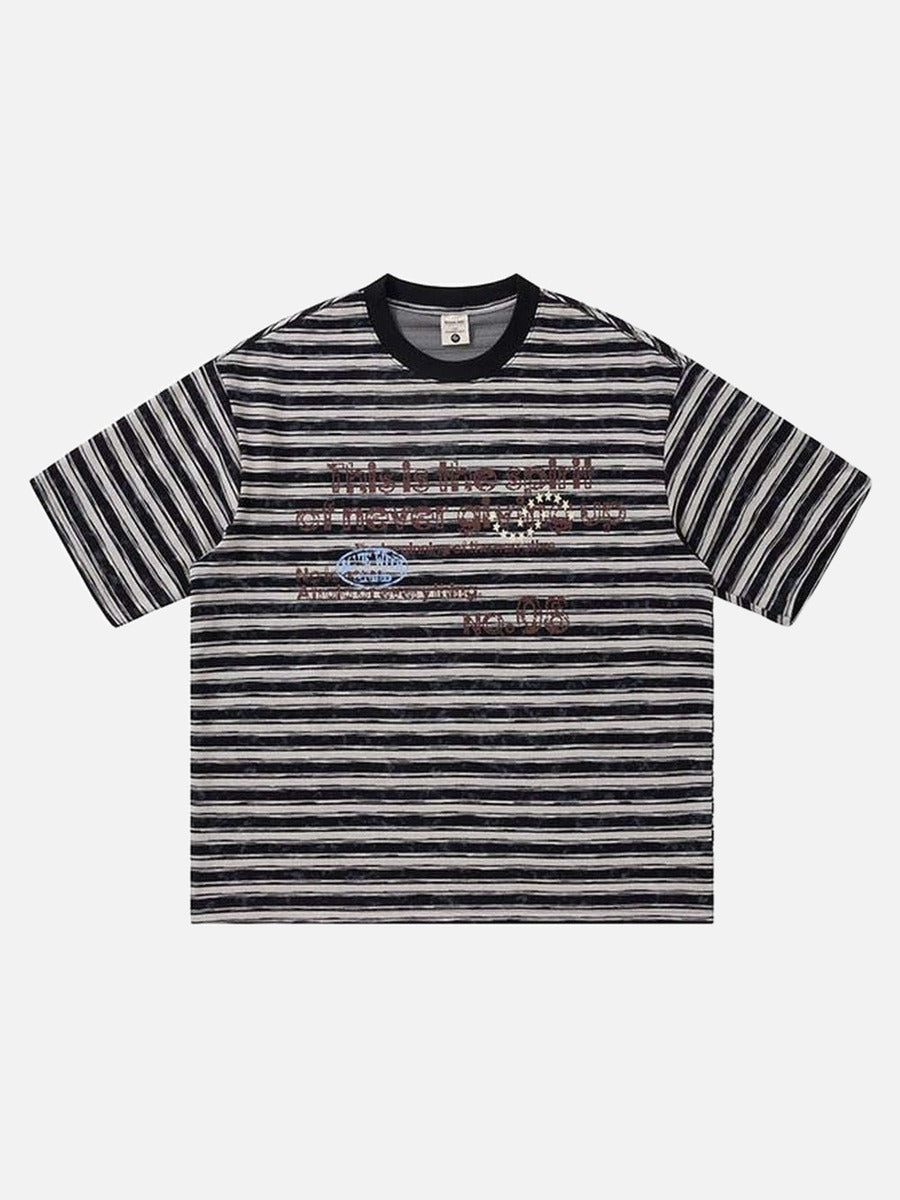 DAXUEN Striped crewneck T-shirt with distressed text print