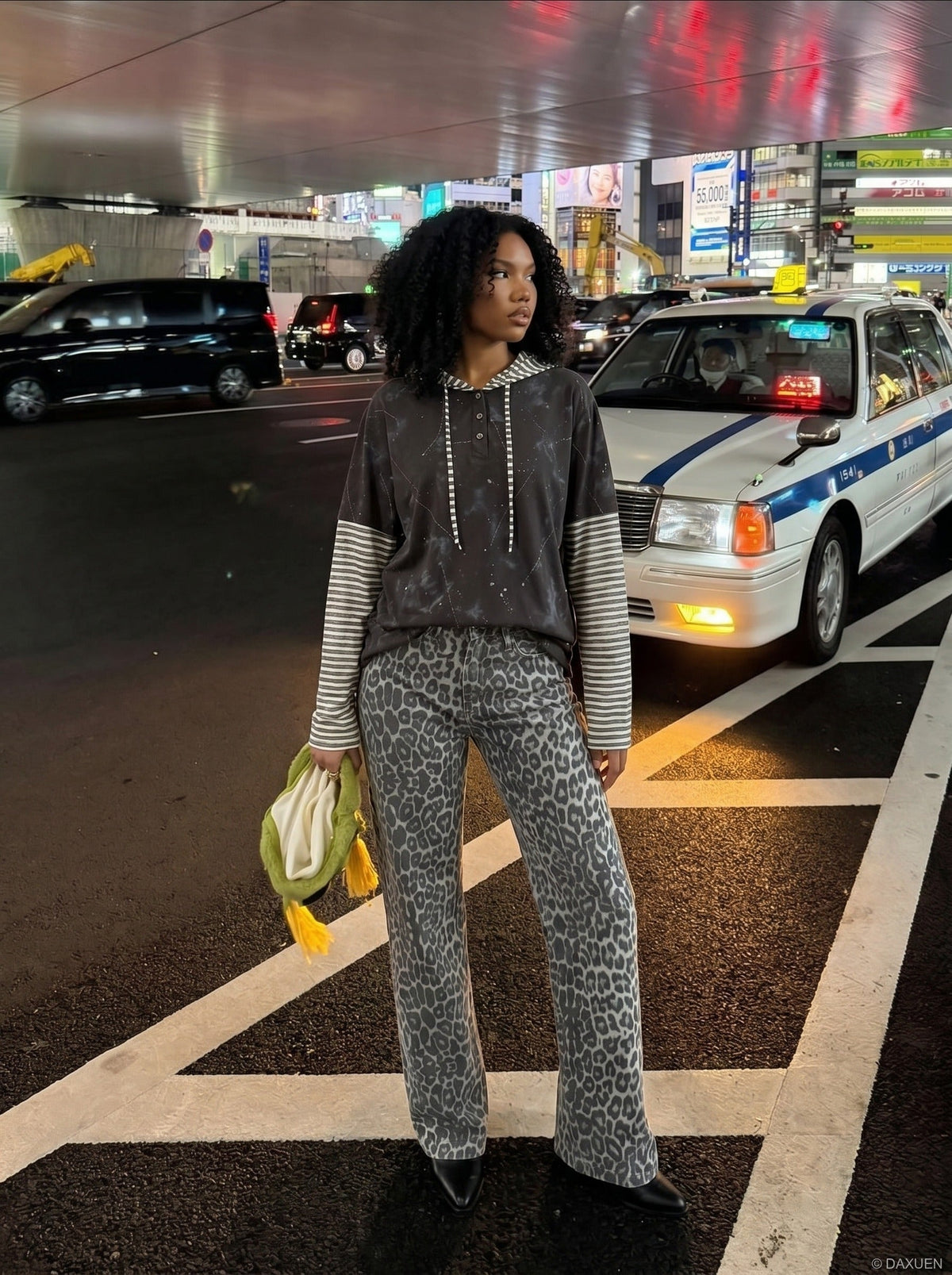 DAXUEN Faux-layered hooded long-sleeve top with splatter print — model photo