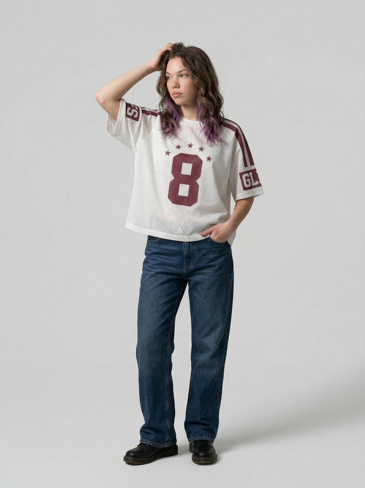 DAXUEN Sporty short-sleeved mesh t-shirt with graphics — model photo