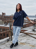 DAXUEN Oversized short-sleeved V-neck T-shirt — model photo