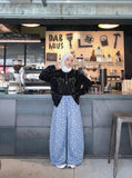 DAXUEN pink star wide-leg casual pants — model photo
