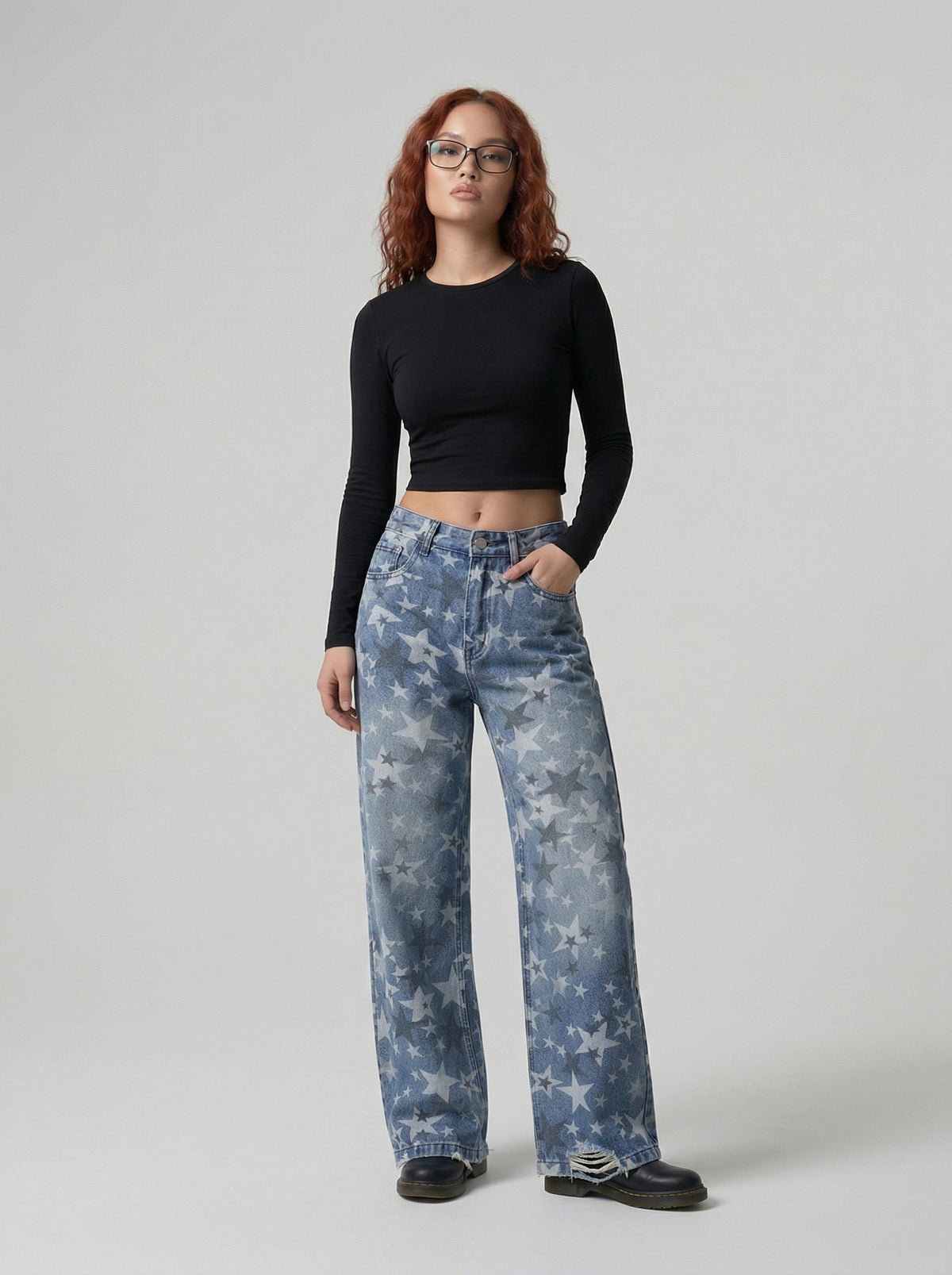 DAXUEN Wide-leg denim jeans with star print and distressed details — model photo