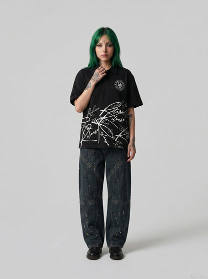 DAXUEN Short-sleeved polo shirt with embroidered logo and script print — model photo