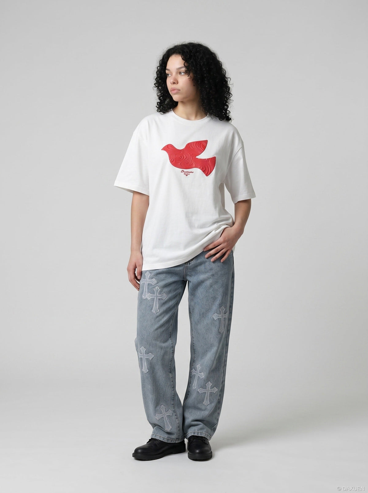 DAXUEN white oversized stylized dove graphic t-shirt — model photo