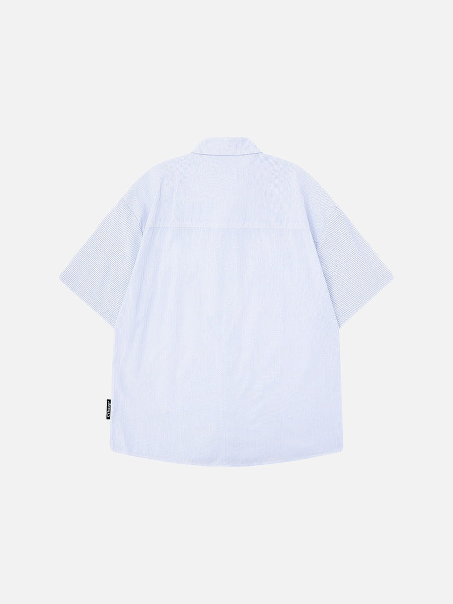 Casual short-sleeved button-up shirt with embroidery