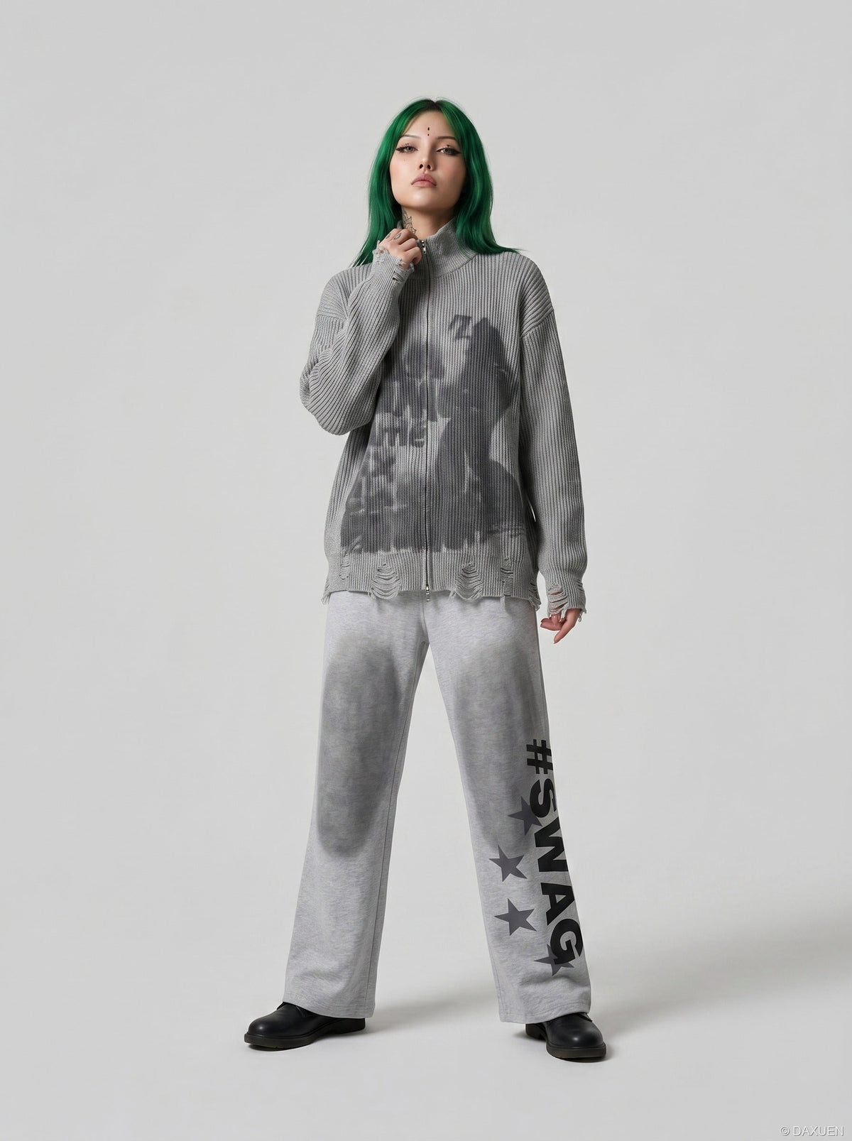 DAXUEN High-waisted wide-leg pants with graphic print — model photo