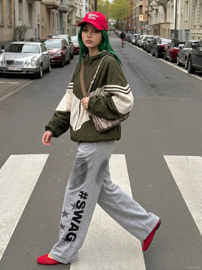 DAXUEN High-waisted wide-leg pants with graphic print — model photo