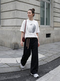 DAXUEN Short-sleeved t-shirt with apple graphic — model photo