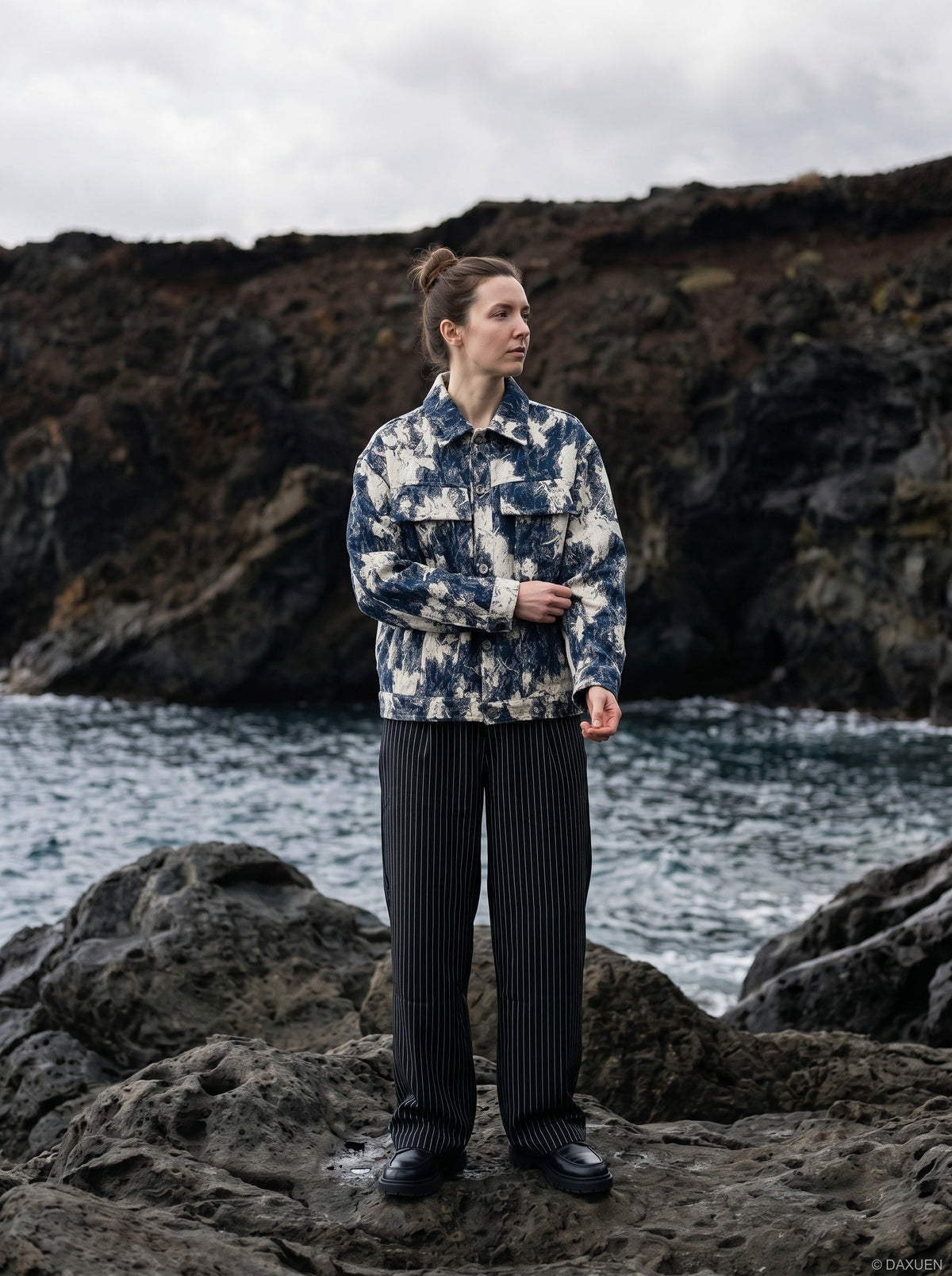 DAXUEN dark blue abstract patterned long-sleeve jacket — model photo