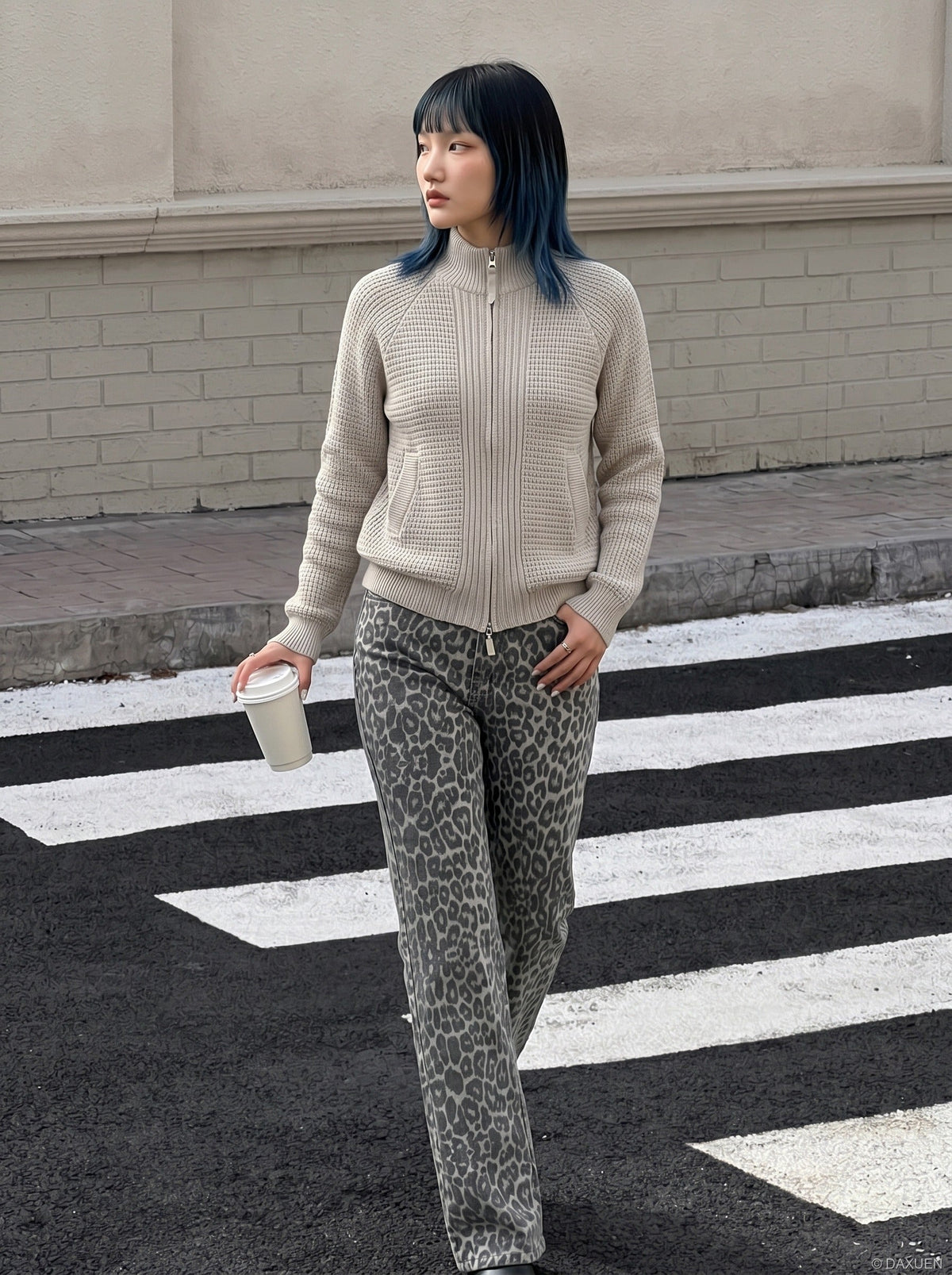 DAXUEN Textured full-zip cardigan sweater