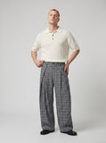 DAXUEN Short-sleeved knitted polo shirt with vertical stripes — model photo