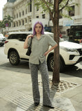 DAXUEN Textured short-sleeved button-up shirt in sage green — model photo