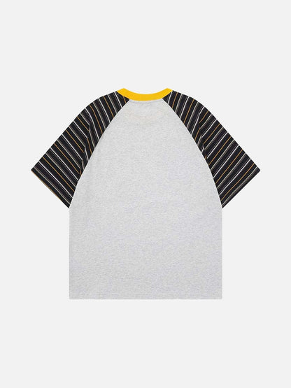 DAXUEN Relaxed-fit short-sleeved raglan t-shirt with cartoon rabbit graphic