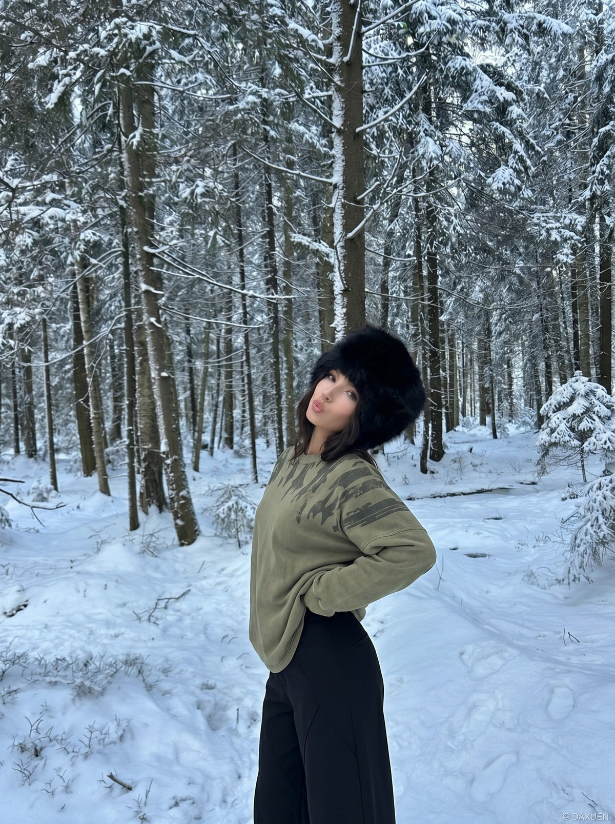 DAXUEN charcoal grey oversized tonal flame graphic sweatshirt — model photo