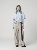 DAXUEN Two-tone oversized short-sleeved t-shirt — model photo